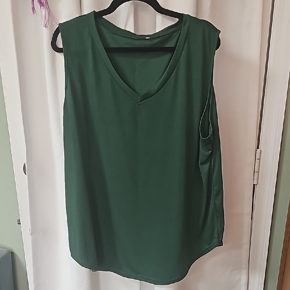 Green Sleeveless Women's Top